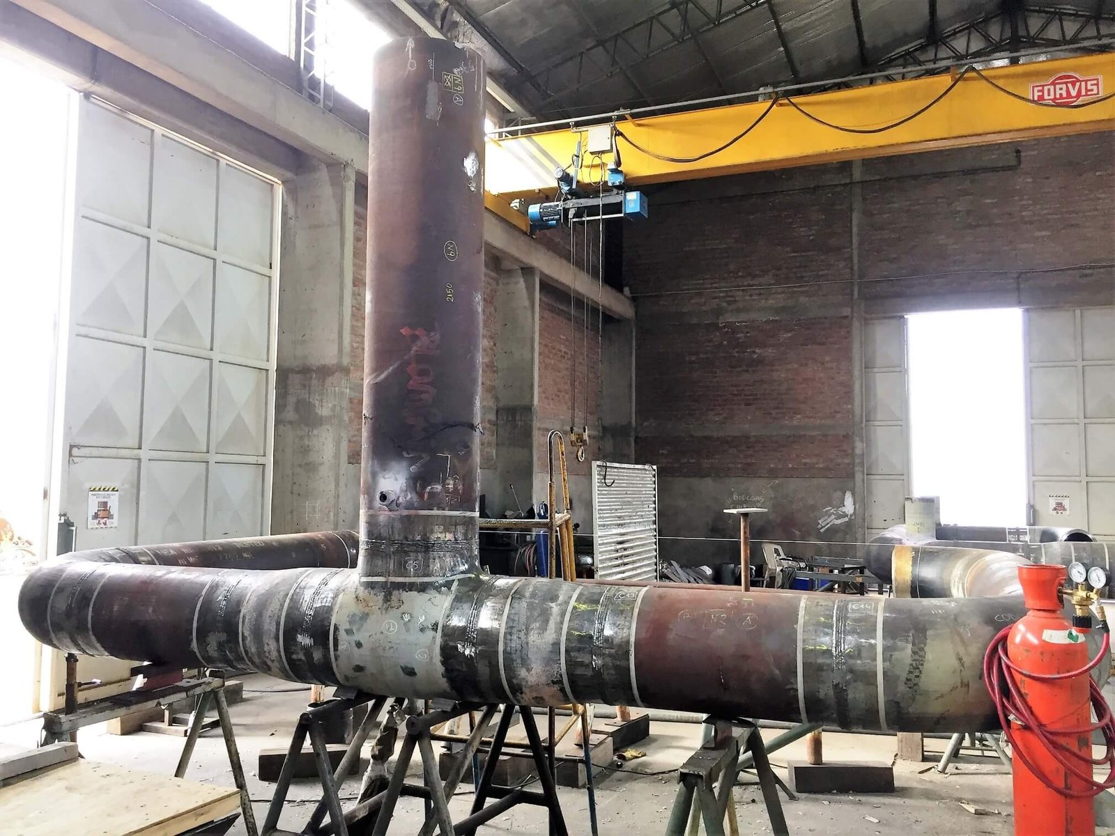 Cañería industrial en fabricación